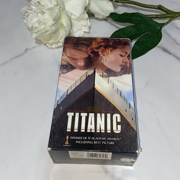Titanic VHS Movie - Picture 1 of 15